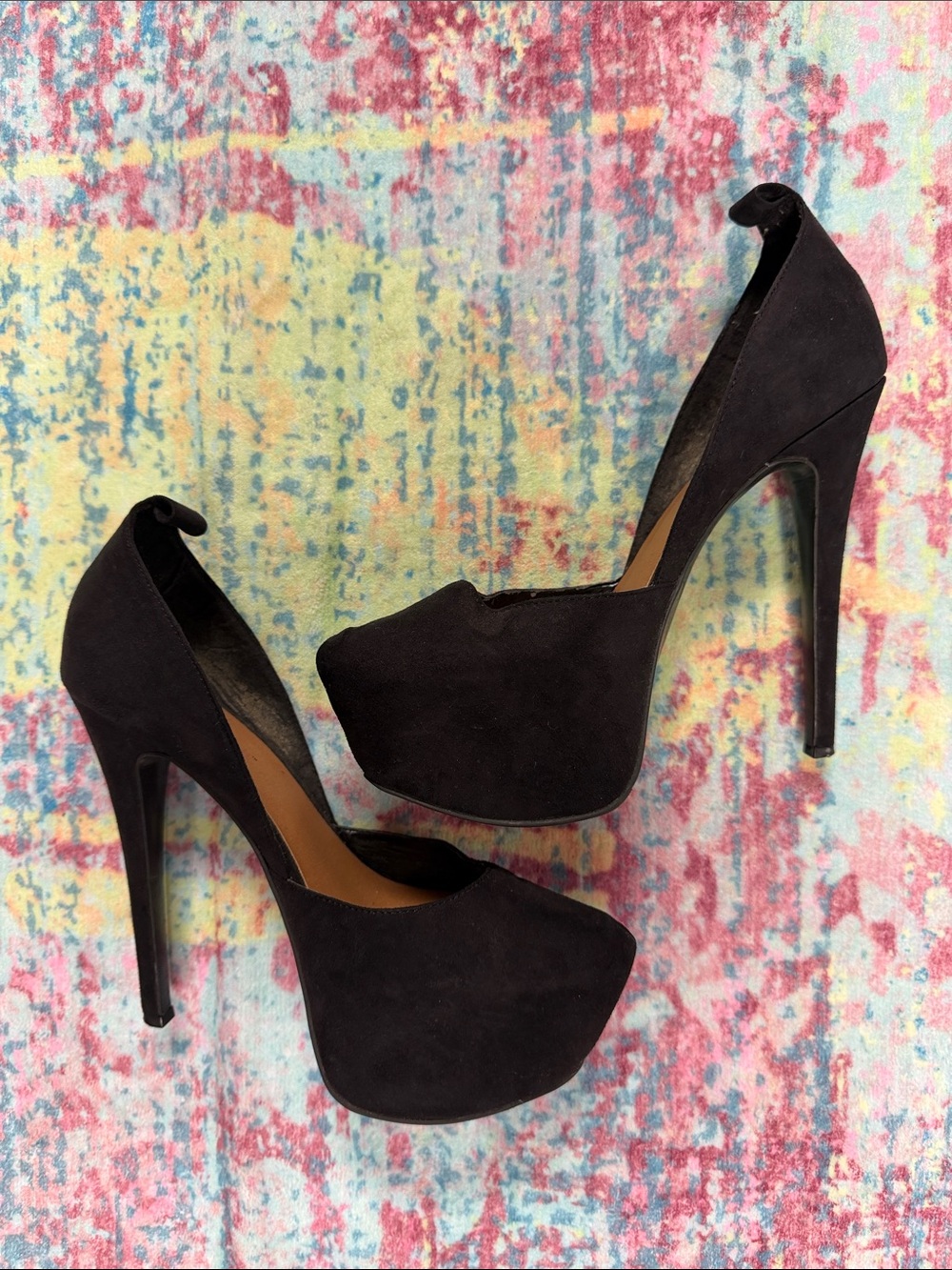 JustFab Black Suede Platform Pumps